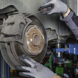 Servicio de grúa + coche de sustitución 1 día